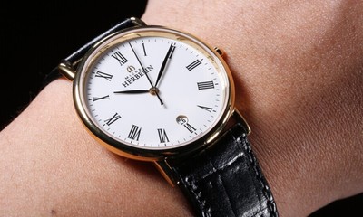 赫柏林經(jīng)典情侶對(duì)表 以法式優(yōu)雅見證時(shí)光浪漫